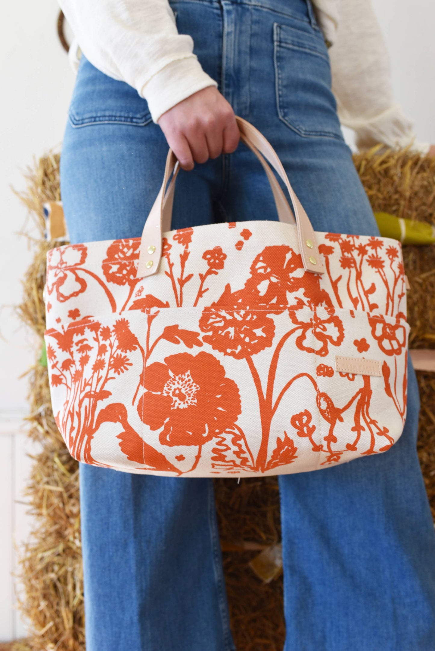 George Tote Yellow