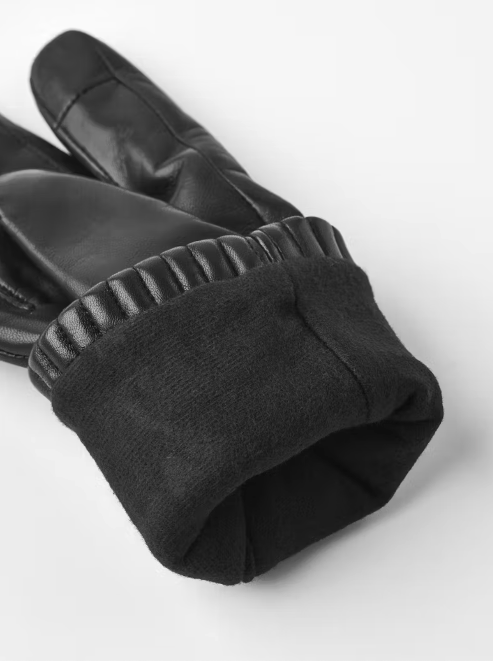 Valeria Gloves Black