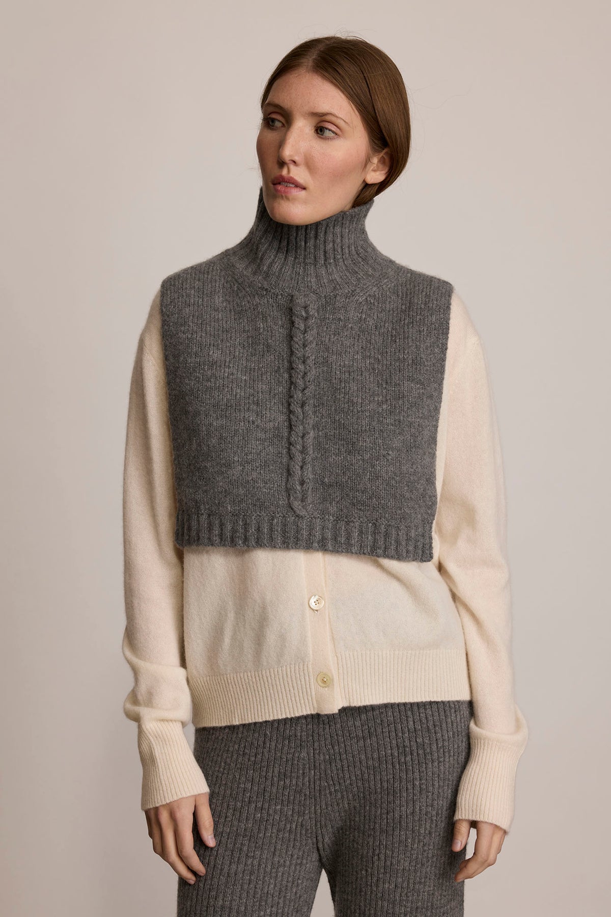 Clara Gravel Cable Braid Dickie