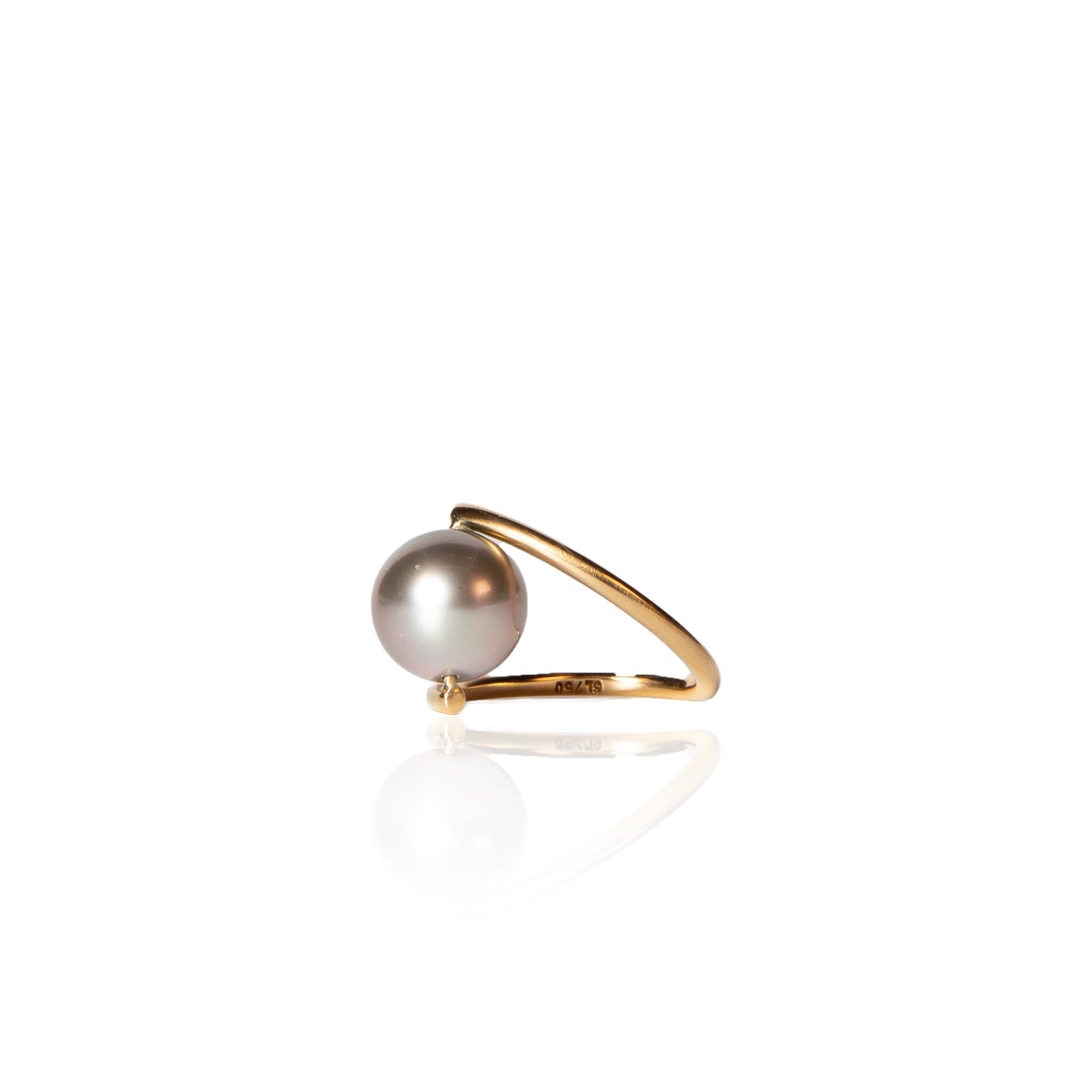 Twist Ring with Grey Tahitian Pearl