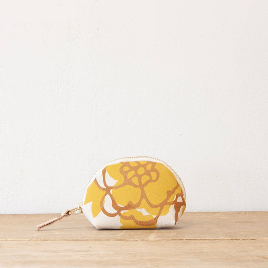 Darlene Small Zip Natural