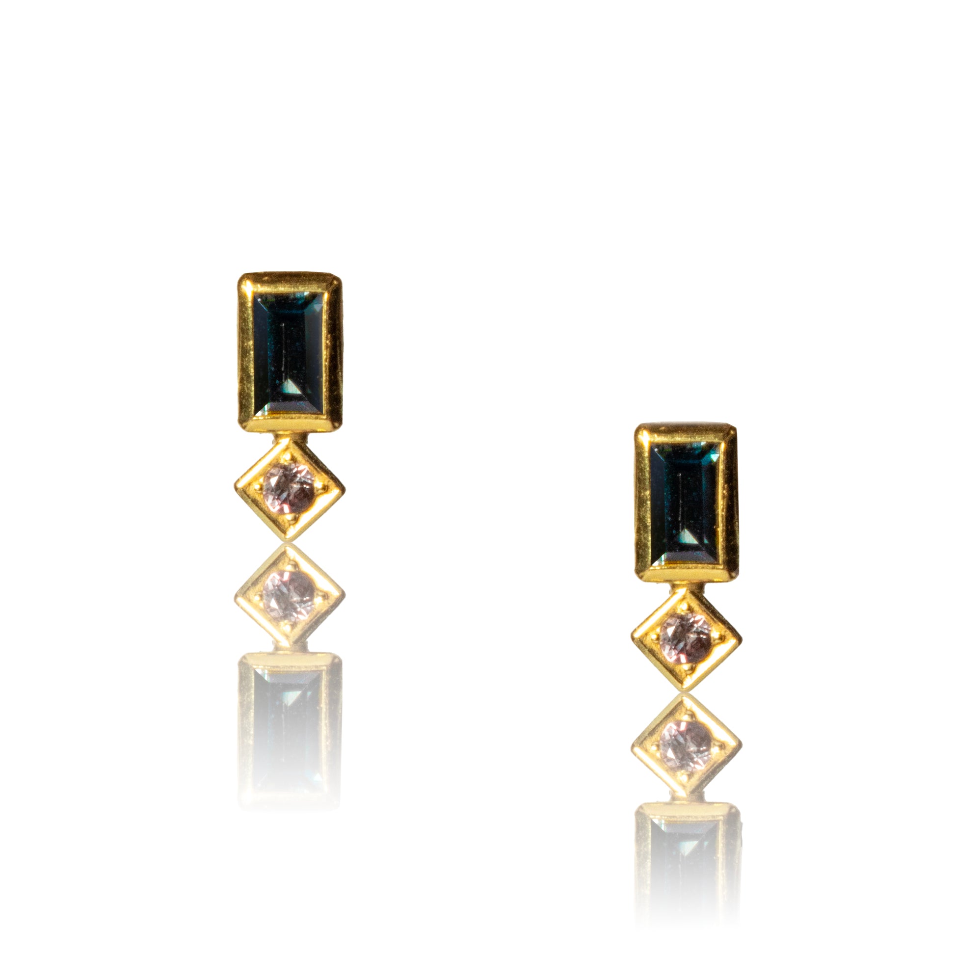 Small post earrings with rectangle spinel and round diamonds set in gold