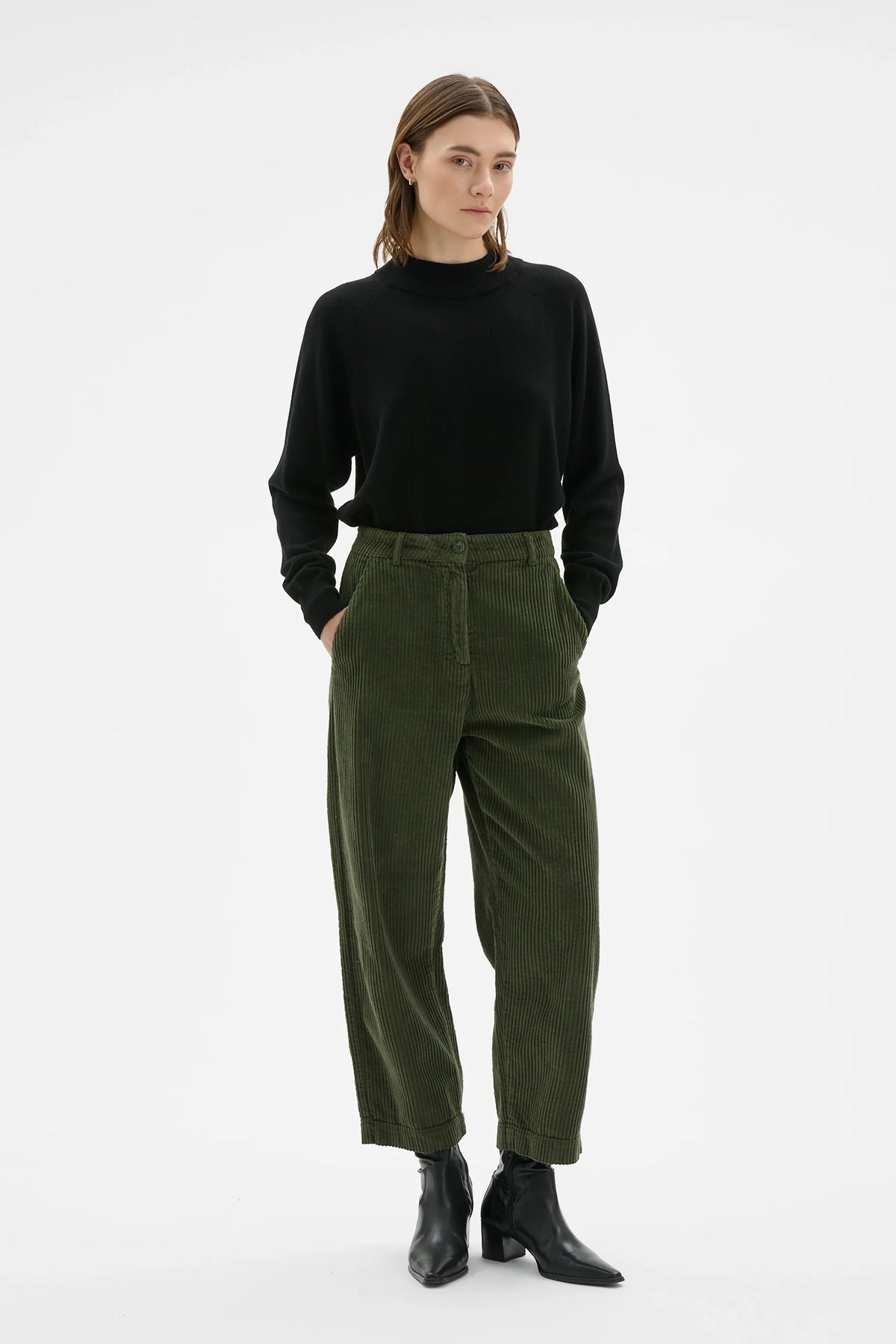 Sola Corduroy Pants Lizard Green