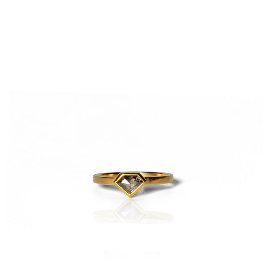 18k gold ring with shield shaped grey diamond