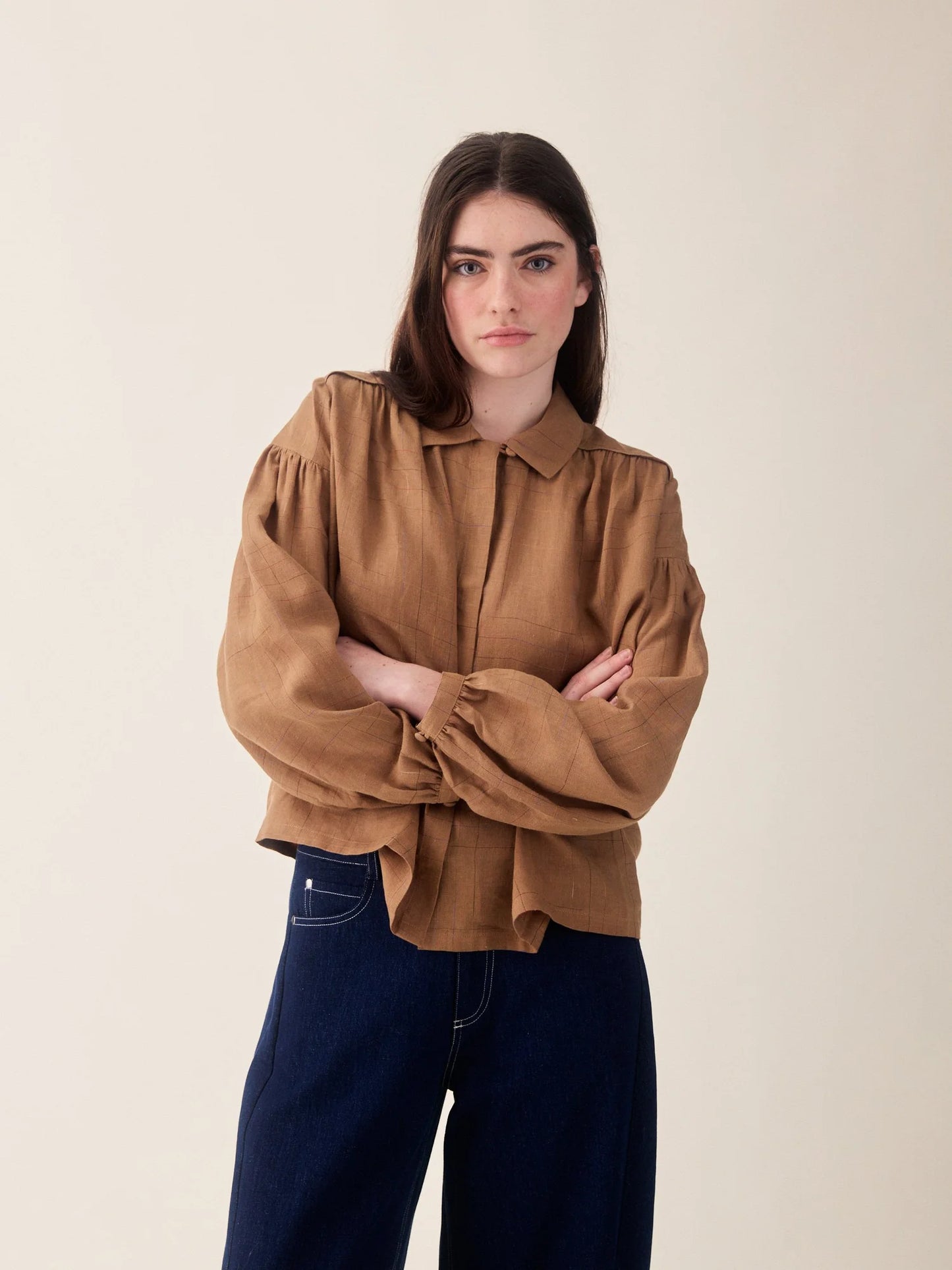 Binni Shirt Toffee Base