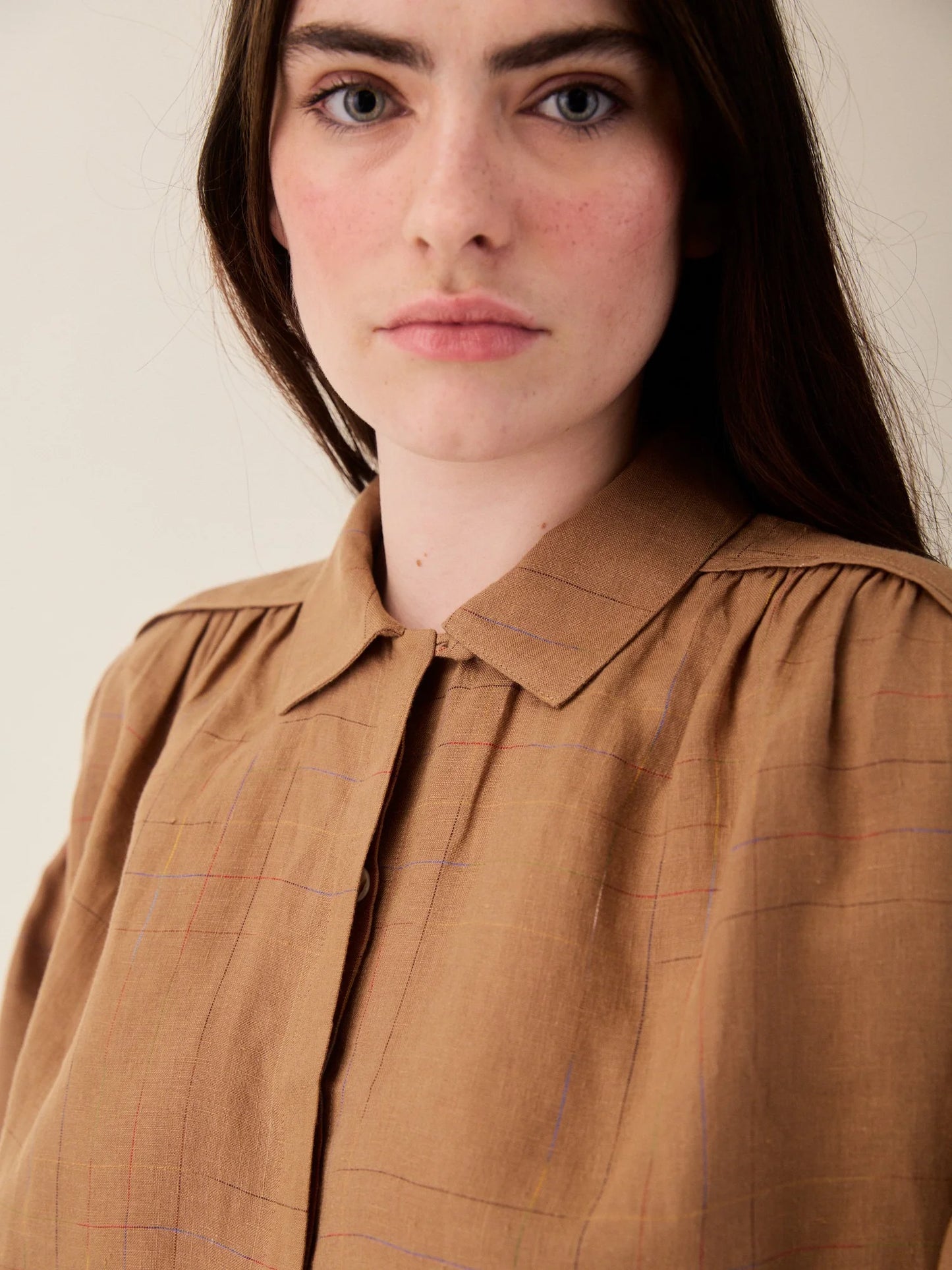 Binni Shirt Toffee Base