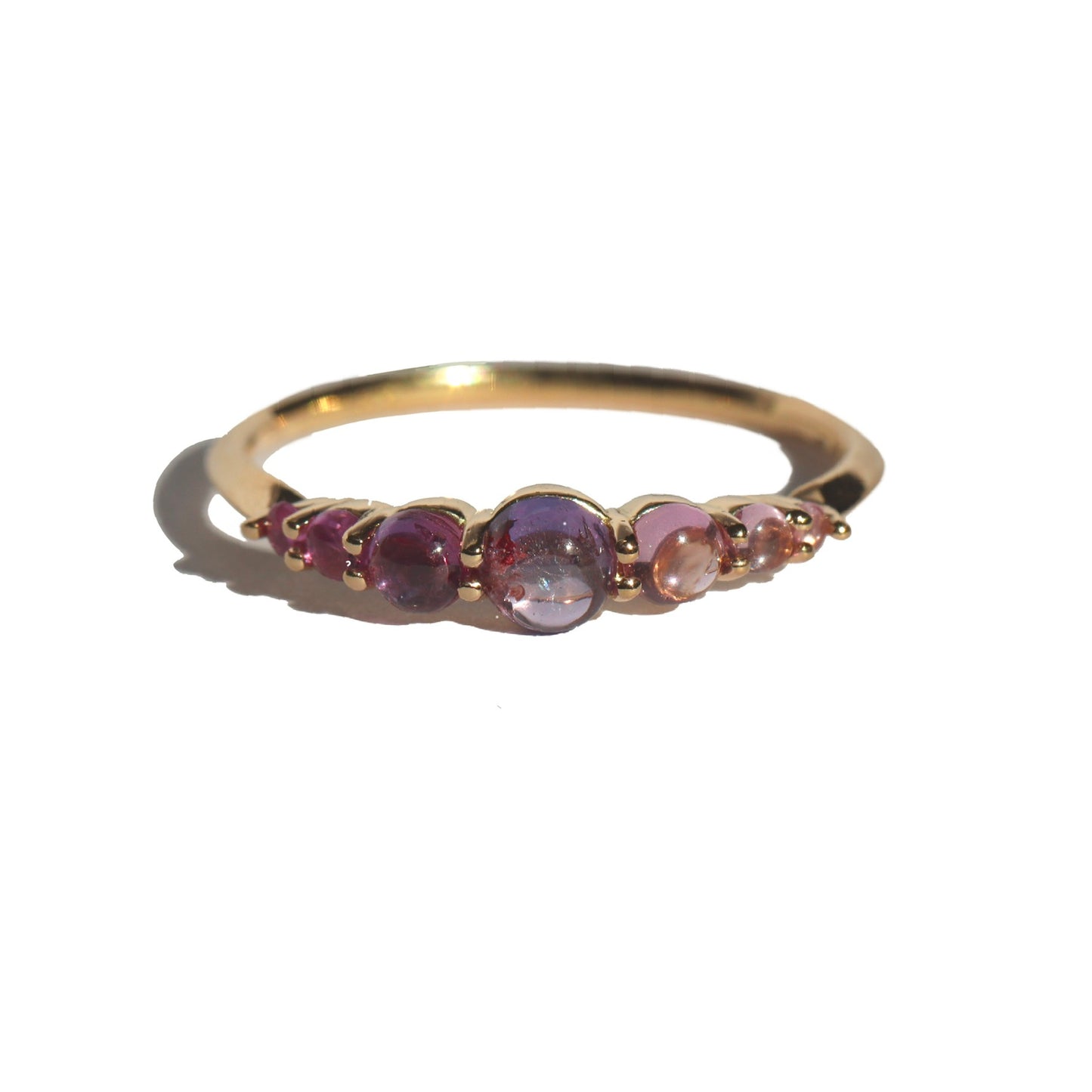 18k yellow gold ring with seven pink sapphires