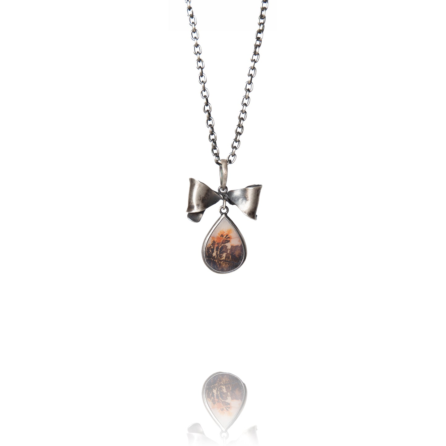 Small sterling silver bow necklace with agate