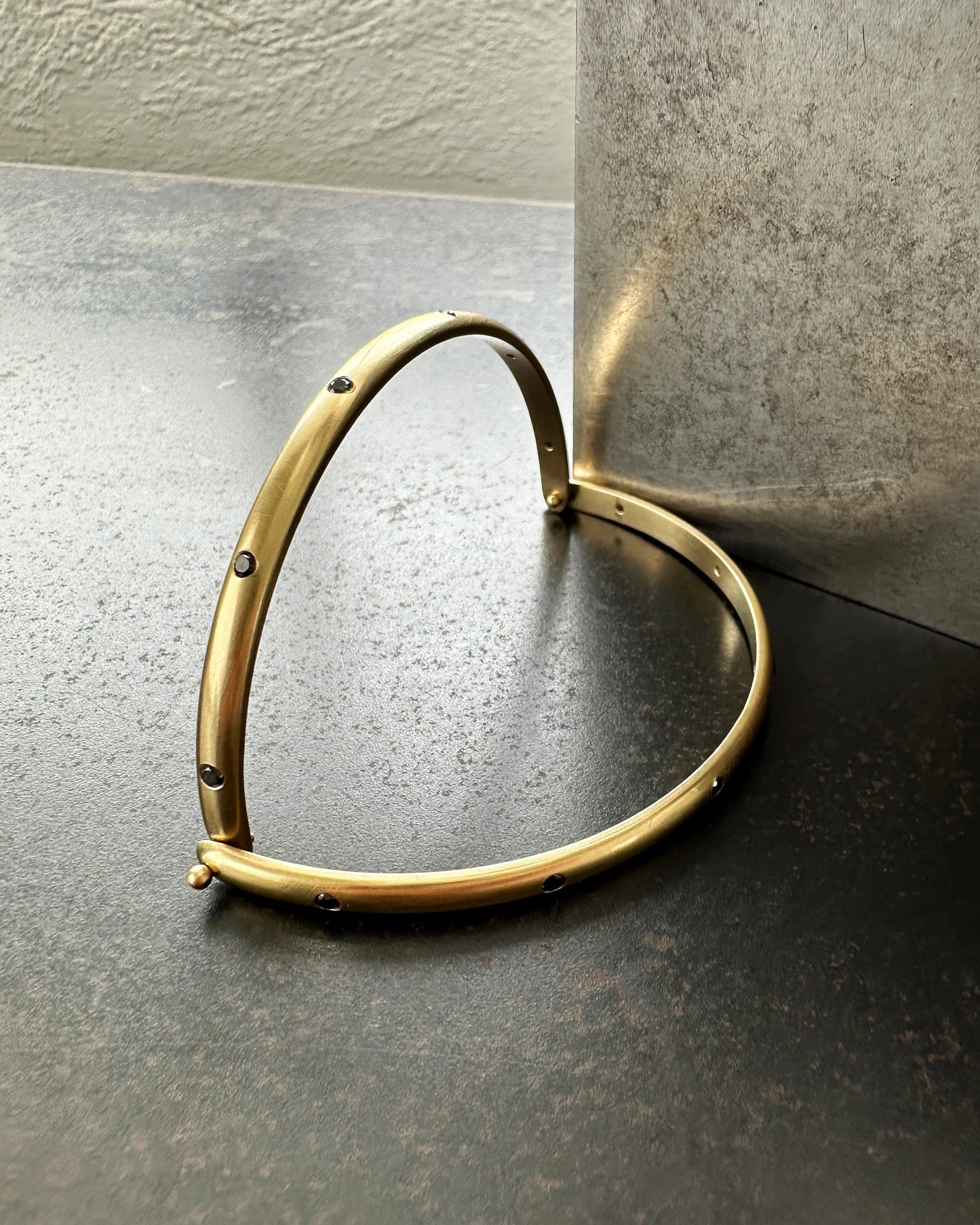 Nesting Bangle with Black Diamonds