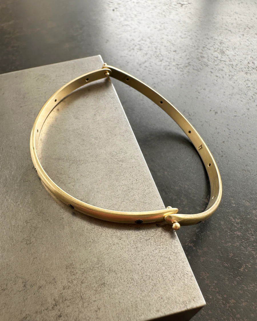 Nesting Bangle with Black Diamonds