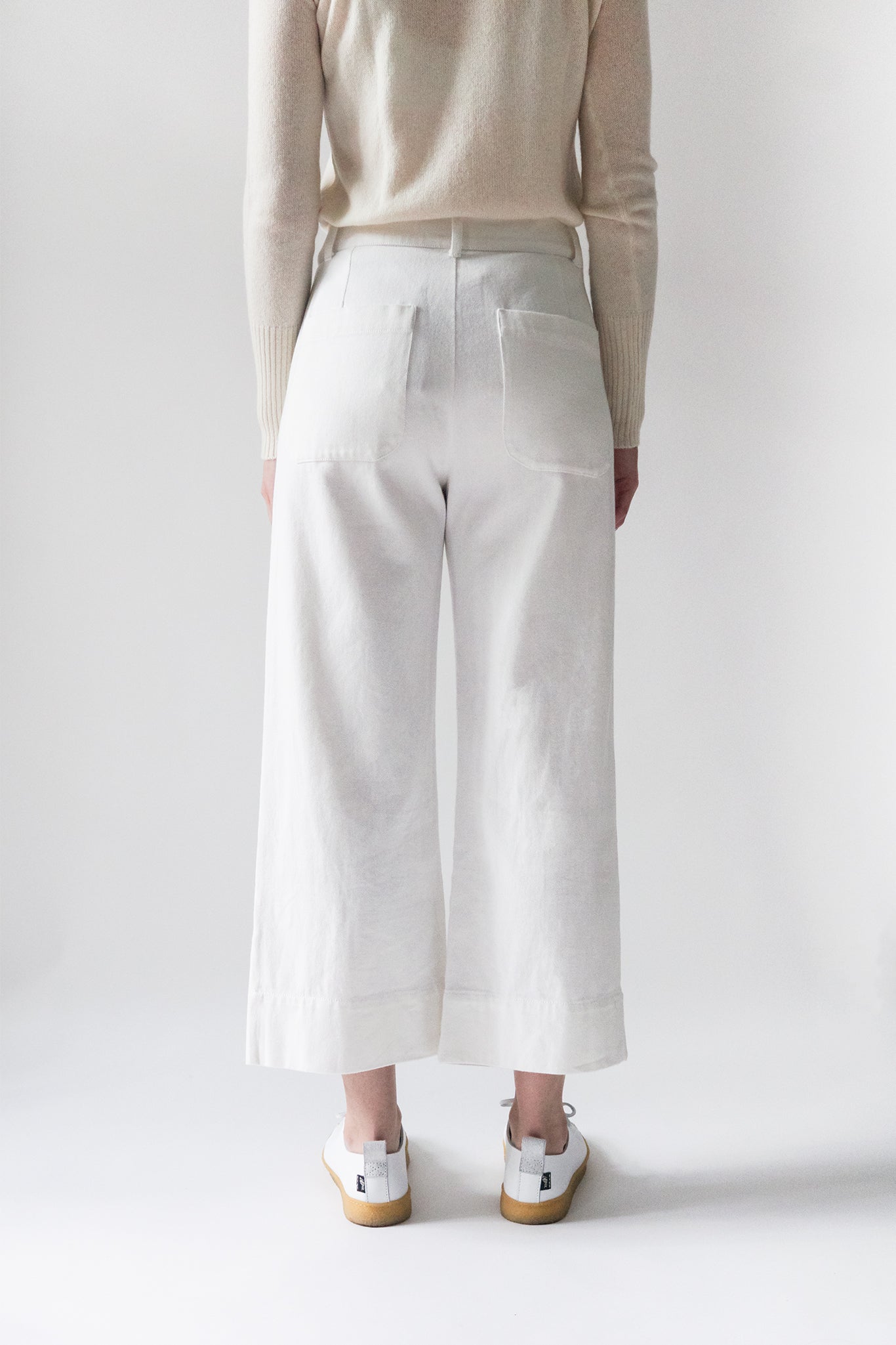 Fleet Pant in Natural Denim