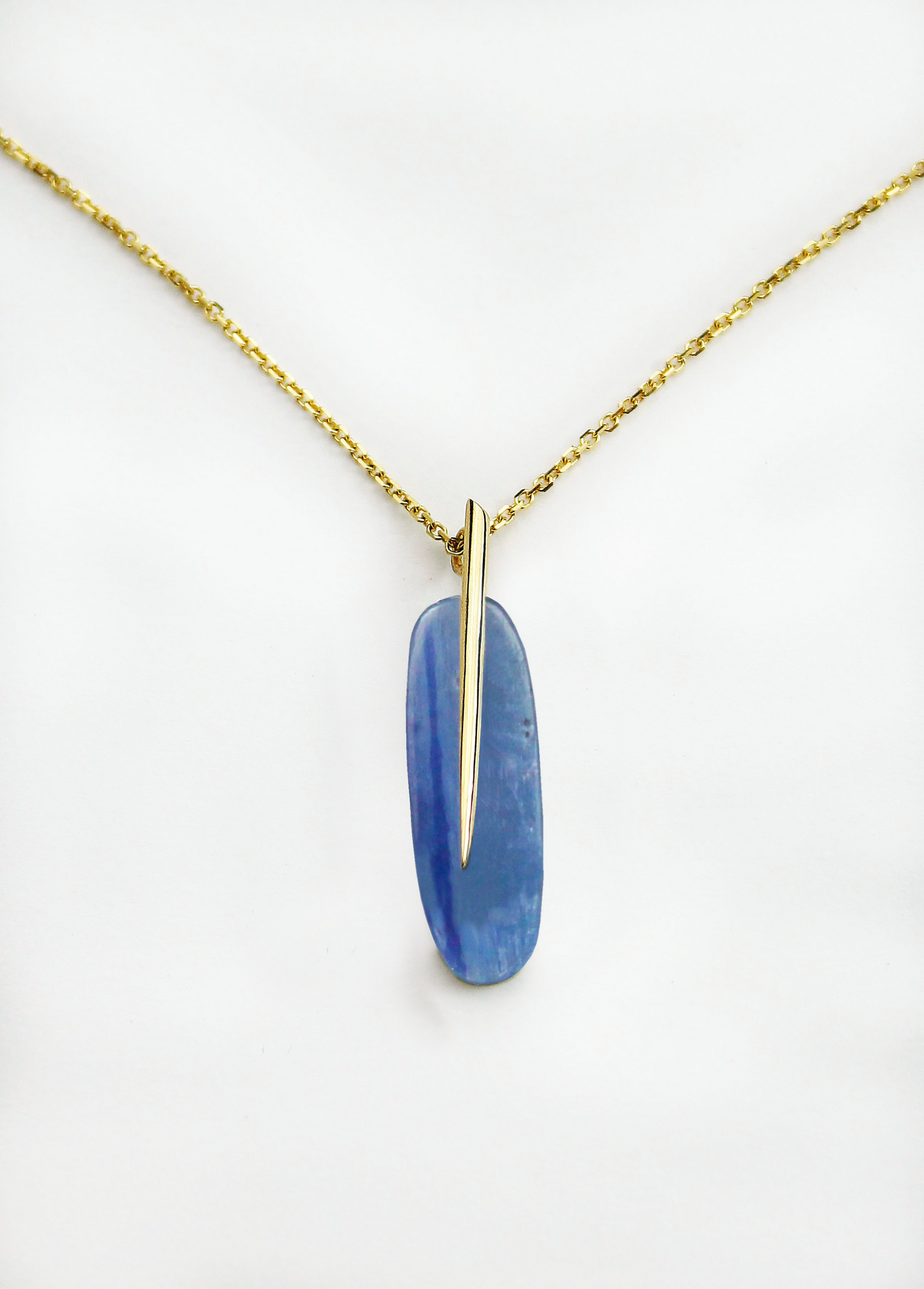 Small Feather Pendant in Kyanite and 18k Yellow Gold