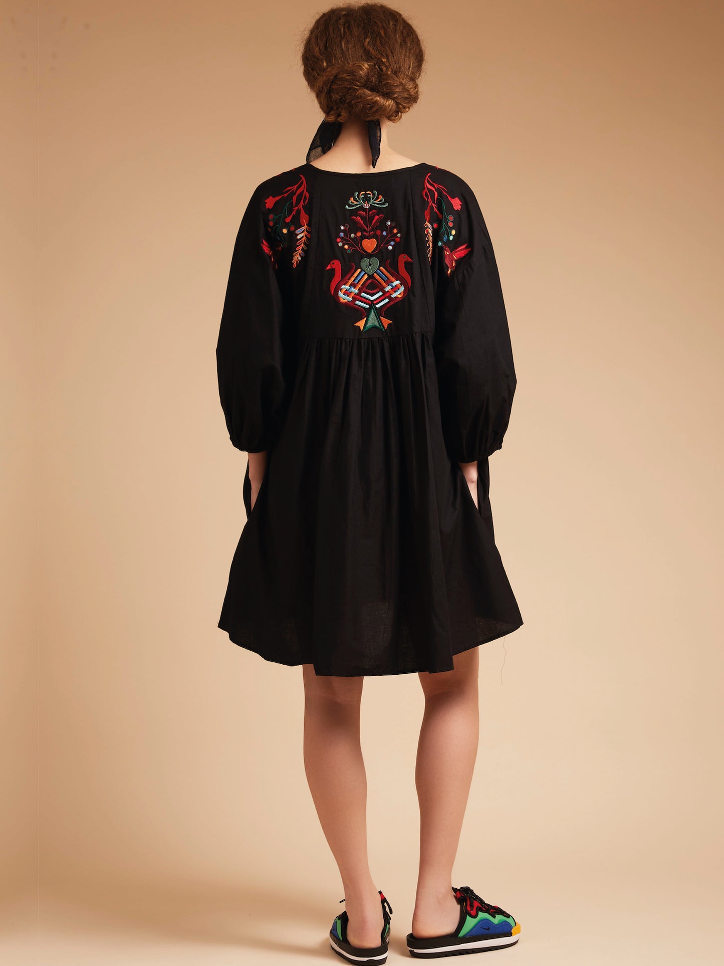 Alina Short Dress Embroidered