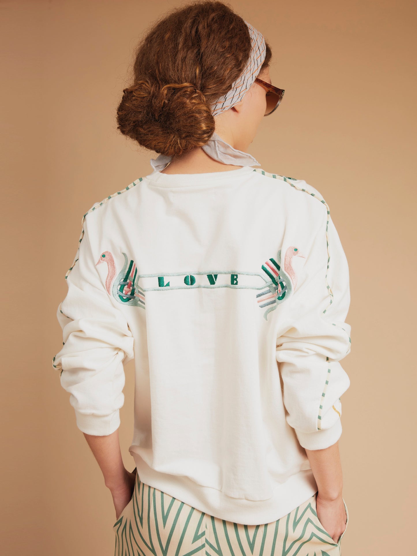 Best Sweatshirt Long Sleeve White Embroidered